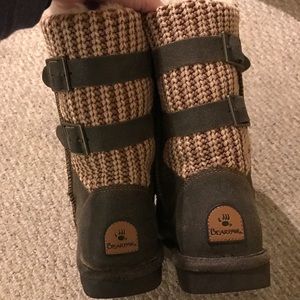 Brand new bear paw shoes